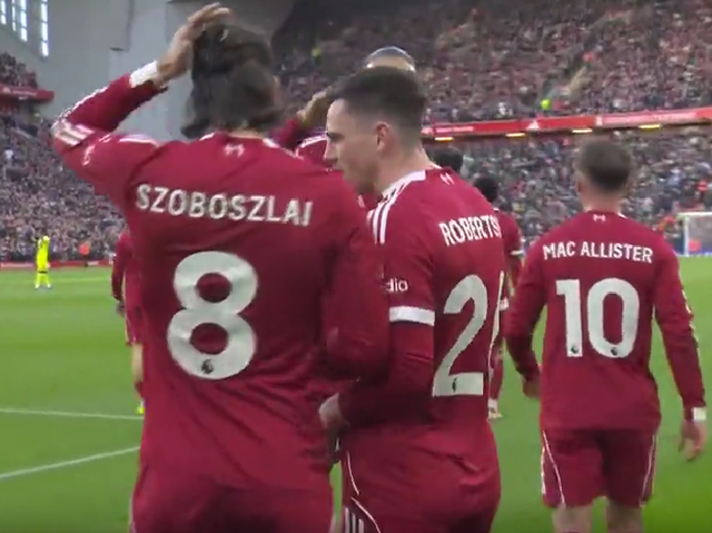 FB体育-1-1！英超争4大变：利物浦爆冷+3强不胜，曼联2场恶战不输=进欧冠